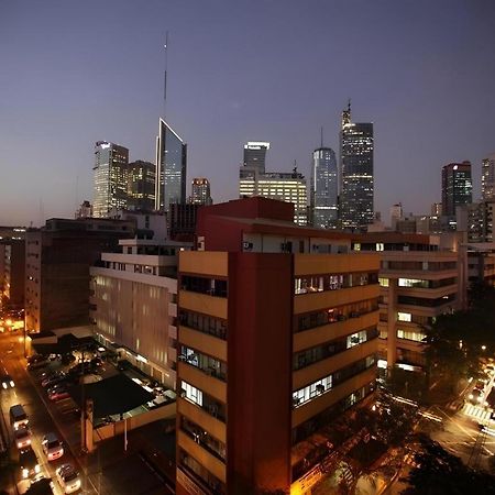 Amorsolo Mansion Hotel マニラ市 エクステリア 写真
