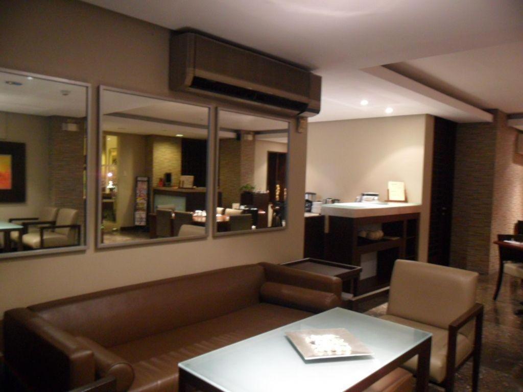 Amorsolo Mansion Hotel マニラ市 エクステリア 写真